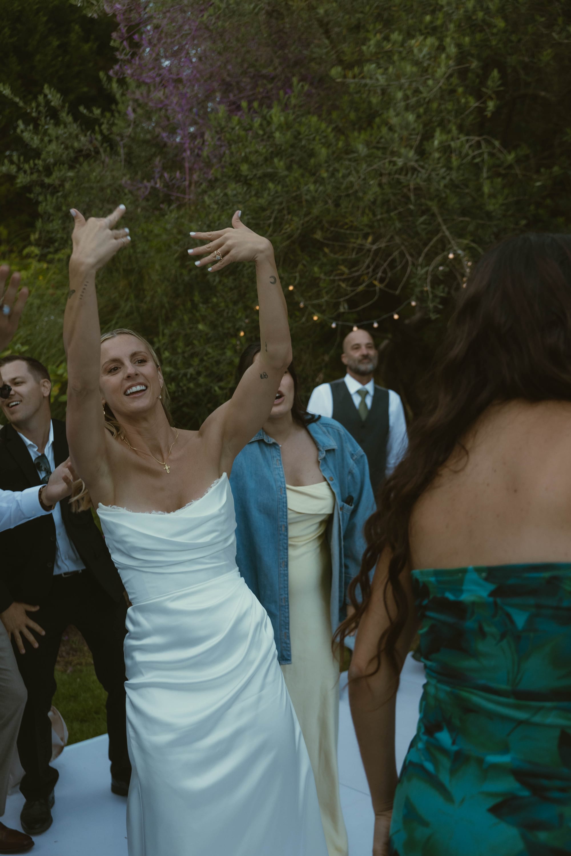 Clover & Nico wedding — photo 43 of 60